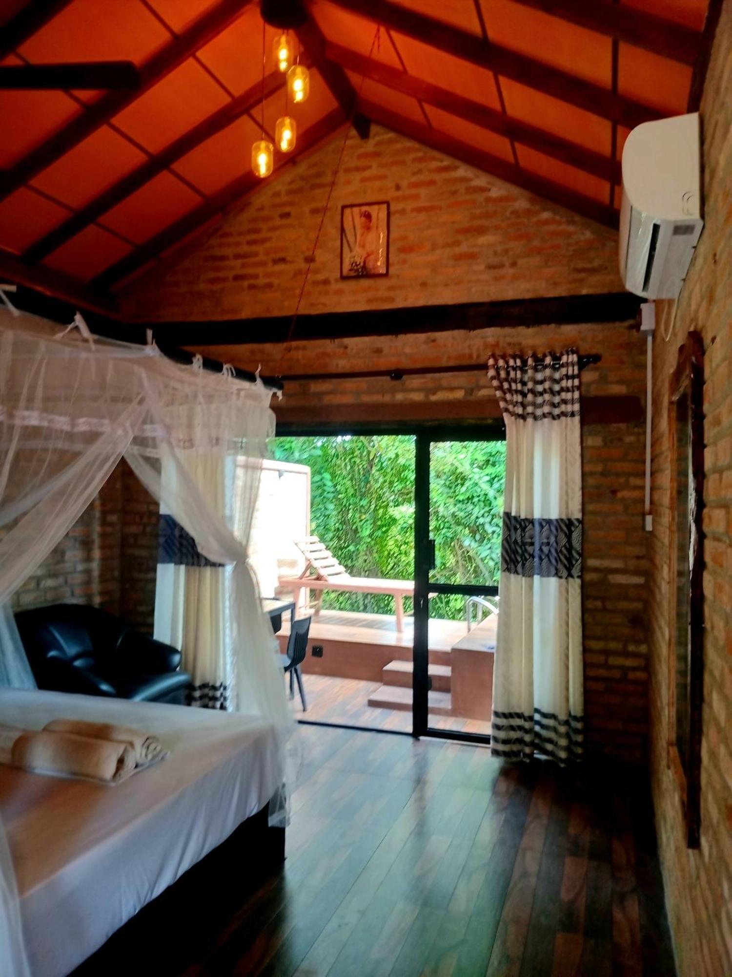Airport Villa Kamatha -Foreign Booking Only Katunayaka Eksteriør billede